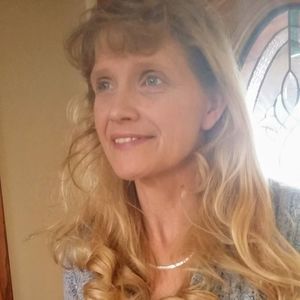 Meet your Posher, Beth